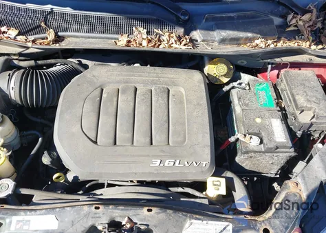 2014 Chrysler Town & Country Touring из США, поврежденный, VIN 2C4RC1BG8ER475343